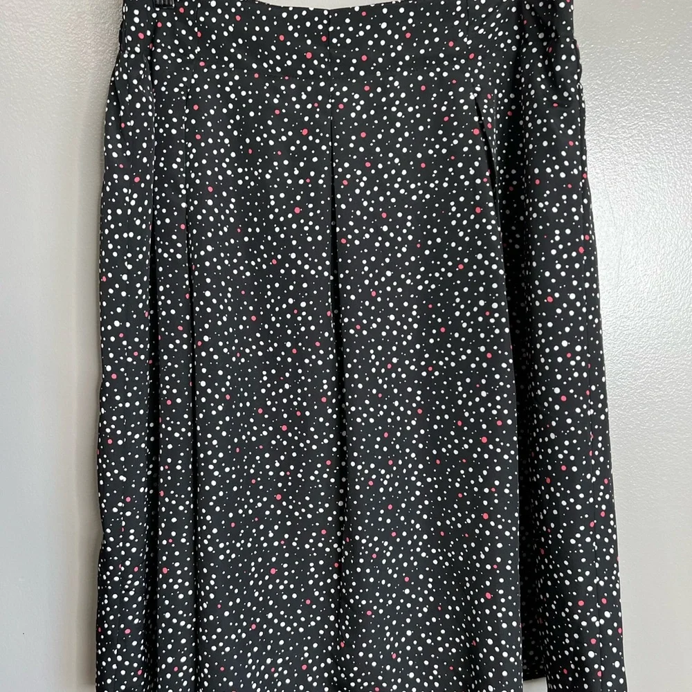 Lane Bryant black polka dot pleated skirt size‎ 16 artsy quirky business casual